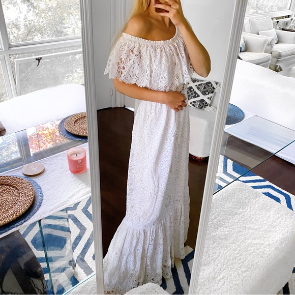 💍 VINTAGE ILGWU UNION MADE TALL CROCHET OPEN SHOULDER WEDDING GOWN! - Picture 3 of 16